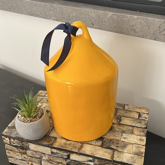 🇺🇸 NEW RAE DUNN Ceramic Yellow SHINE Round Birdhouse (🇺🇸 Release) - Picture 4 of 9